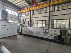 Mesin granulasi serpihan HDPE atau bahan kaku